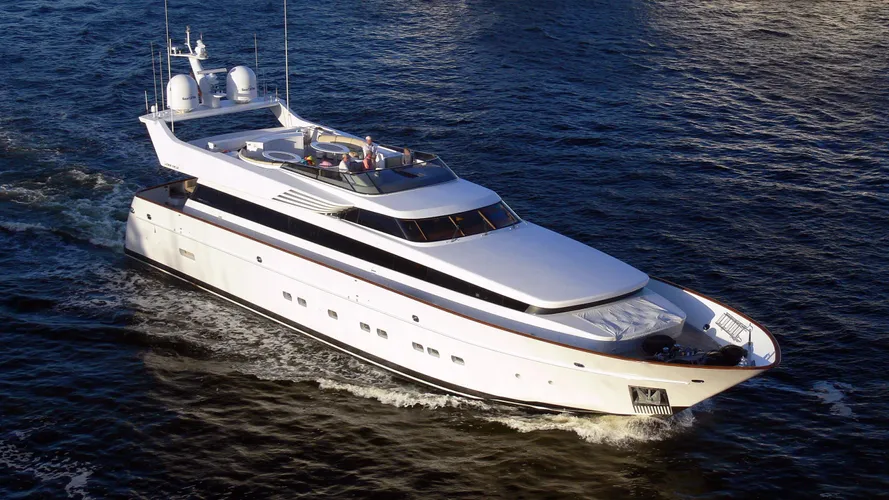 Luna-Sea yacht (Cantieri di Pisa, 33.53m, 2000)